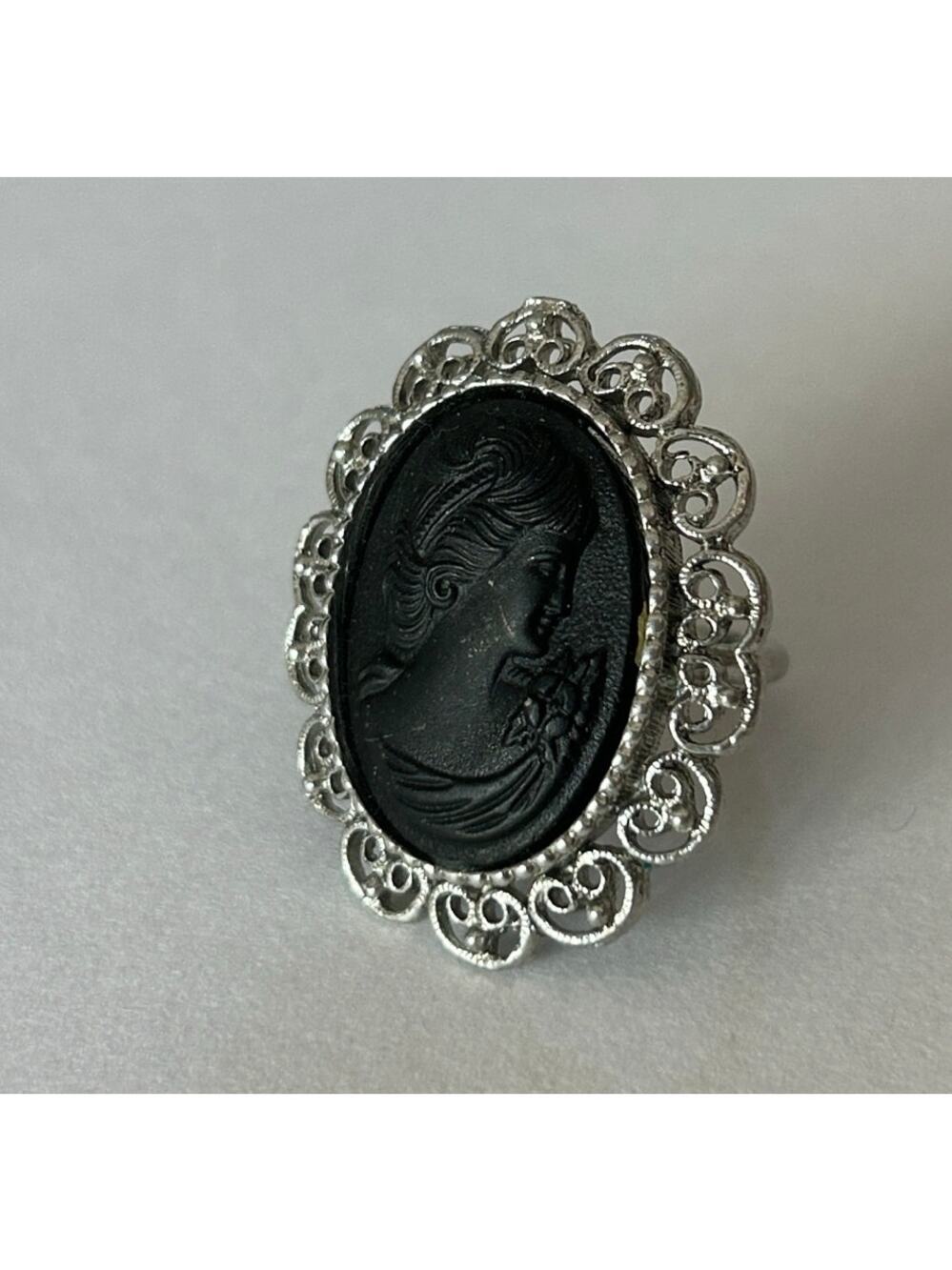 Vintage Black Cameo Ring – Silver Tone Filigree Border Adjustable Ring